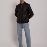 Bomberjacke aus Veloursleder